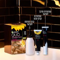 המוצר כולל קרם מפתח לשיער, שפופרת קרם צבע ושפופרת מרכך לשיער.